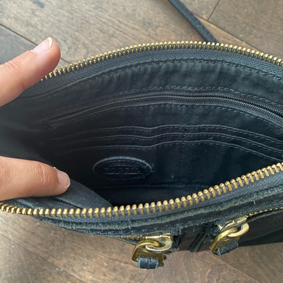 Fossil Crossbody Sachel - Picture 4 of 5